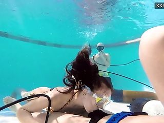 Eva Sasalka And Jason Being Observed Underwater While Fucking