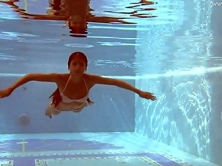 Sexy All Alone Svelte Mermaid Irina Russaka Flashes Her Petite Tits Underwater
